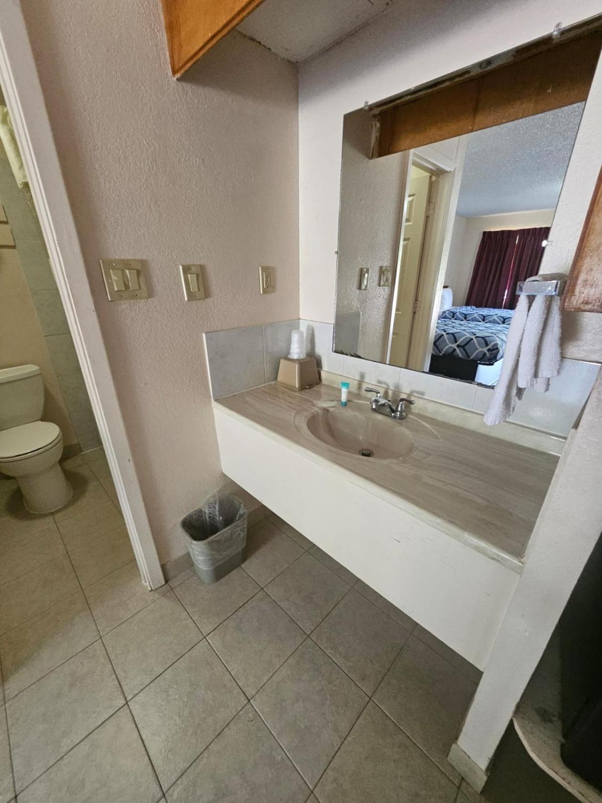 Regency Inn Jewett Kültér fotó