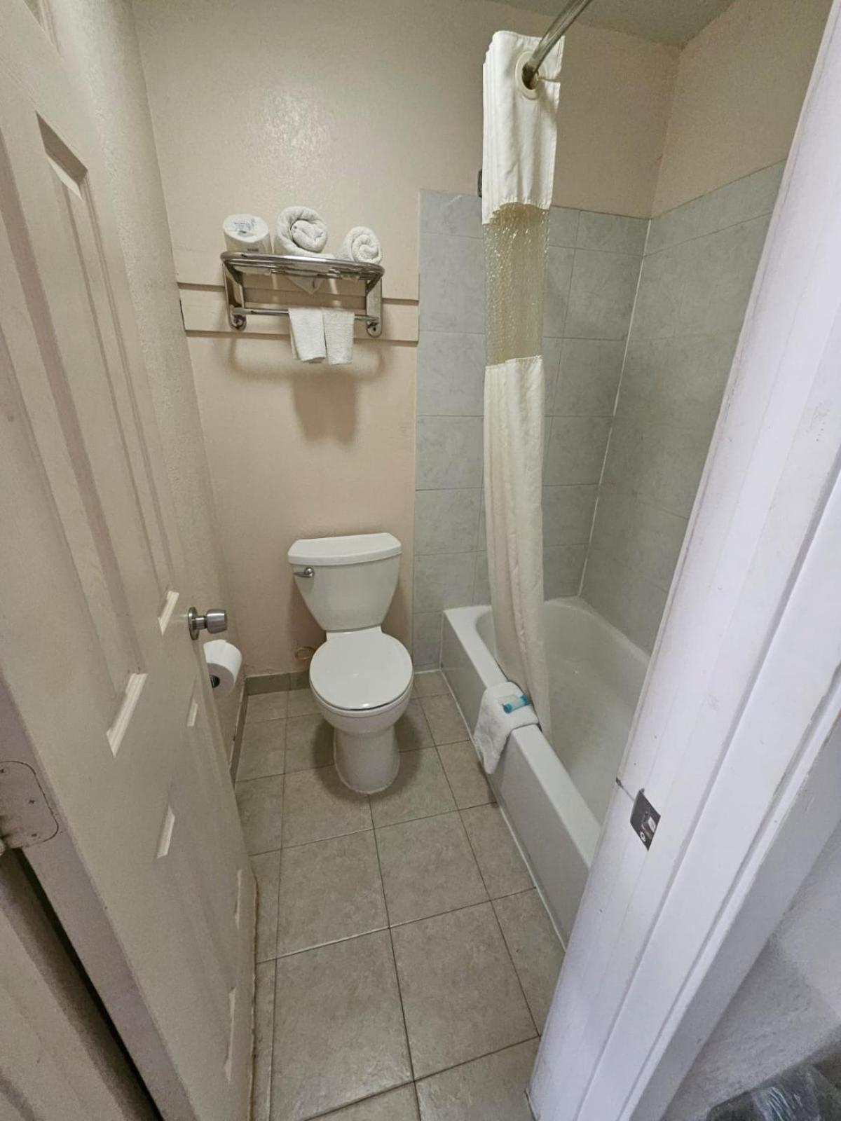 Regency Inn Jewett Kültér fotó