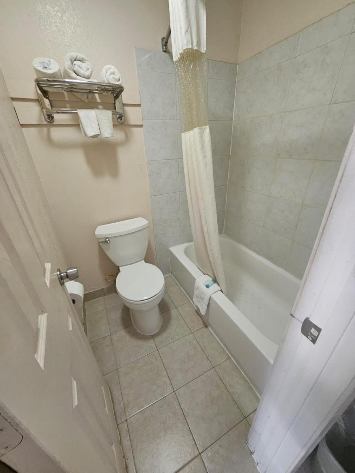 Regency Inn Jewett Kültér fotó